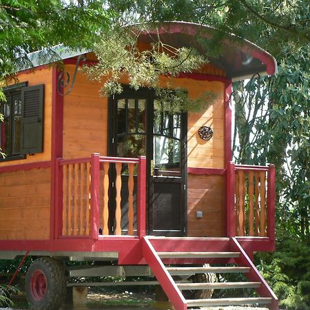 Etangs Du Moulin Hotel Suzy Екстериор снимка