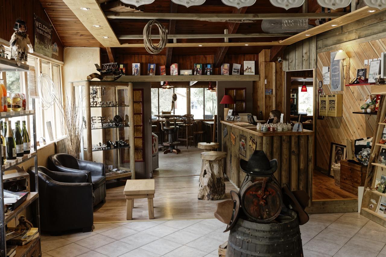 Etangs Du Moulin Hotel Suzy Екстериор снимка